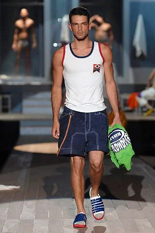 Look 28